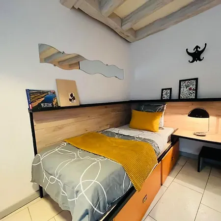 Casa Uno Angers
